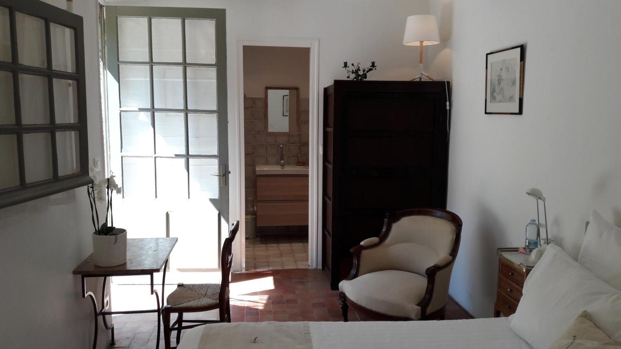 Bed and Breakfast Le Moulin En Provence Saint-Antonin-sur-Bayon Habitación foto