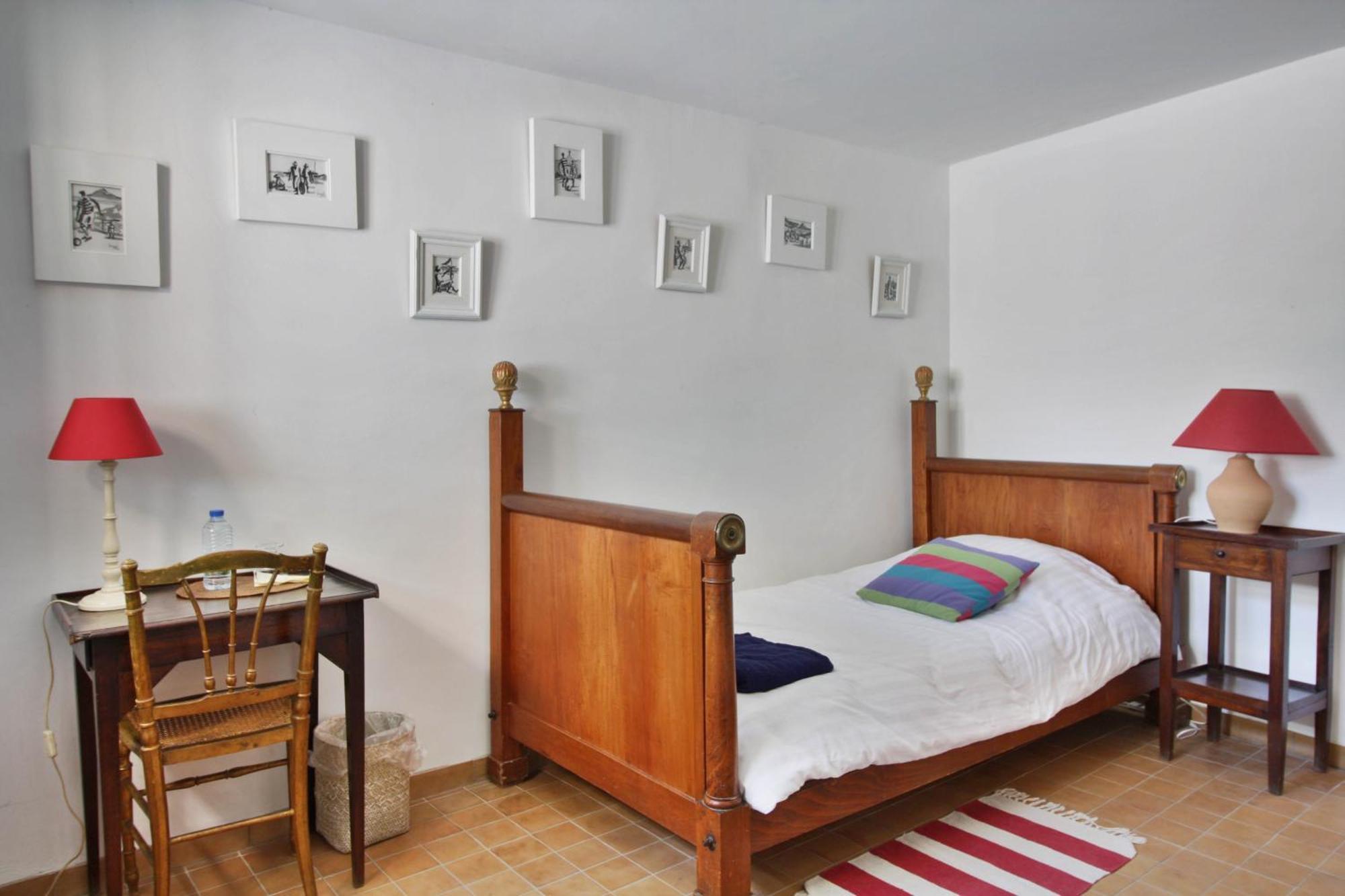 Bed and Breakfast Le Moulin En Provence Saint-Antonin-sur-Bayon Habitación foto